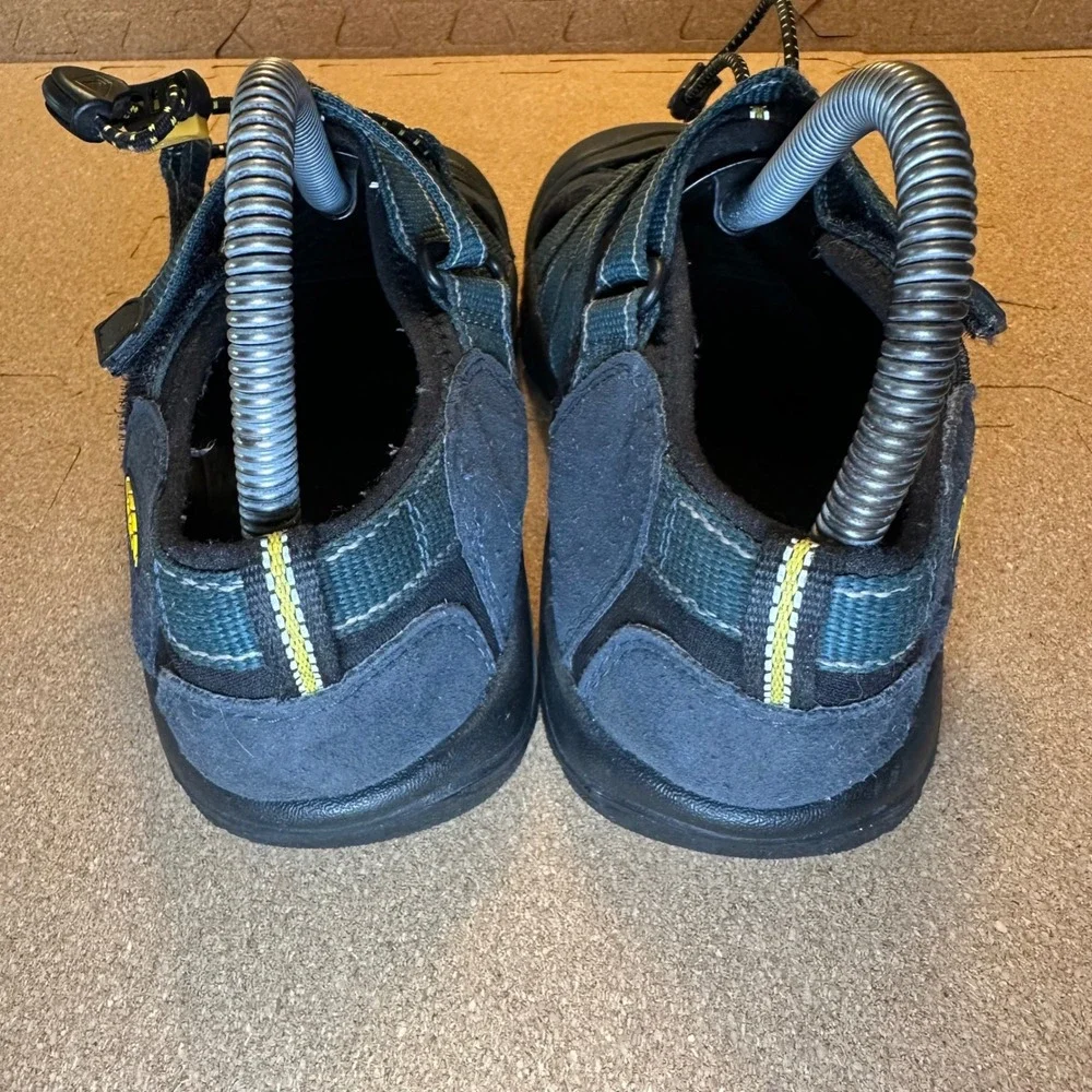Keen‎ Newport H2 Waterproof Hiking Sandals Mens 5 Teal Black Outdoor Shoes